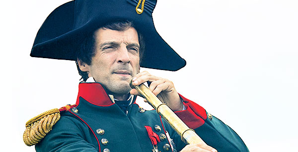 Mathieu Kassovitz jako Napoleon Bonaparte