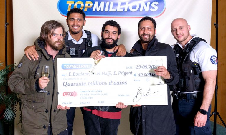 Máme prachy! – francouzská komedie - Foto 7