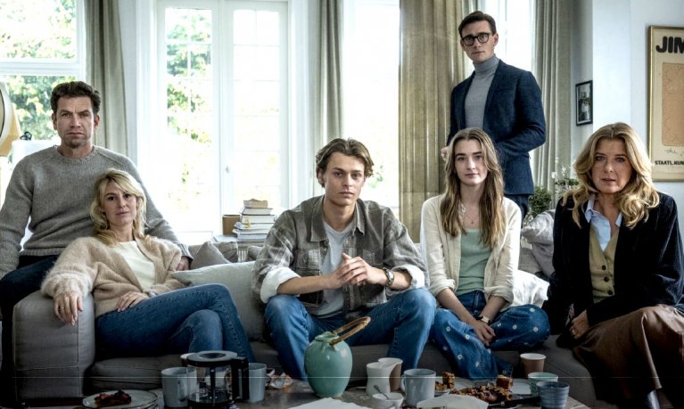 Rodiny jako ta naše – dramatický seriál - Foto 1