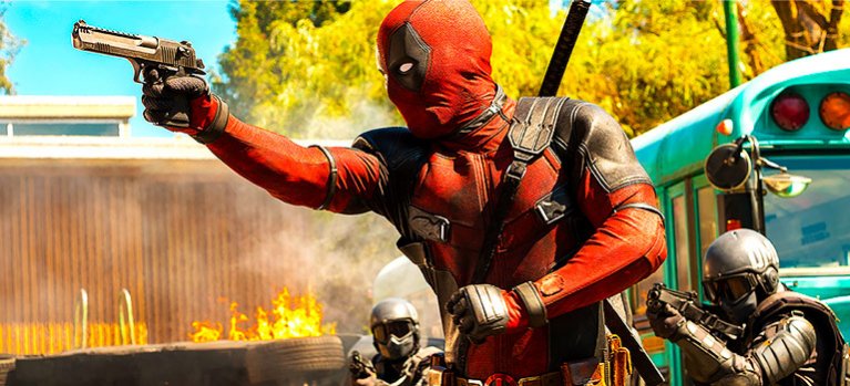 Komiksový Deadpool jede dál v nesvatém humoru