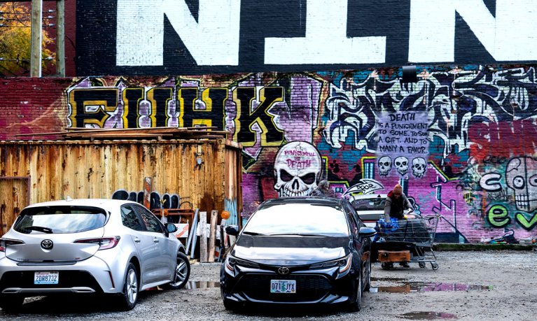 V pasti – americký thriller - Foto 1